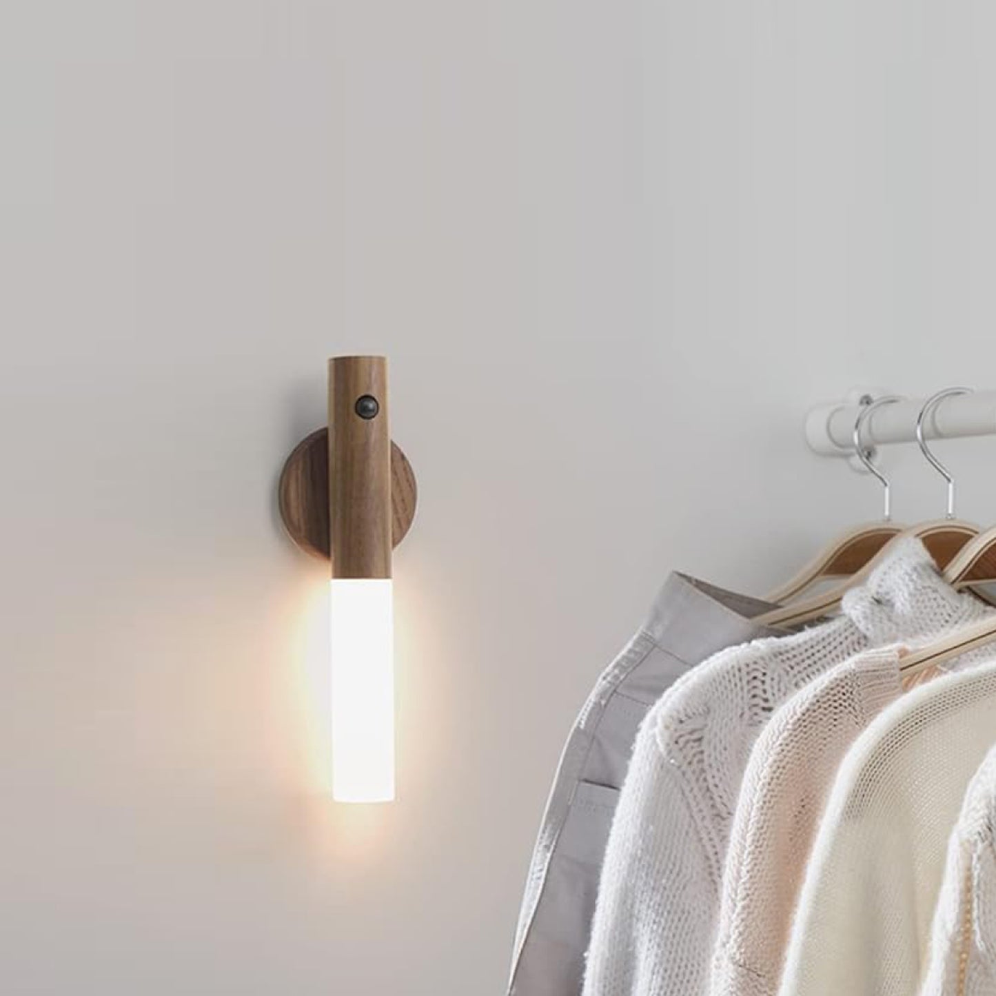 Nexxt - Motion Sensor LED Night Light